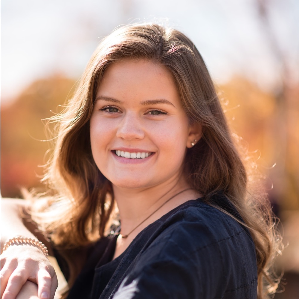 Meet your Posher, Isabelle